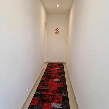 公寓 09 - Joli Avec 2 Lits, Equipe Pour 1, 2 Ou 3 Personnes Maximum, Vue Sur Parc Arbore, Parking Privatif Gratuit, Grand Fourgon Possible, Le Linge De Maison Est Fourni Razac-sur-lʼIsle