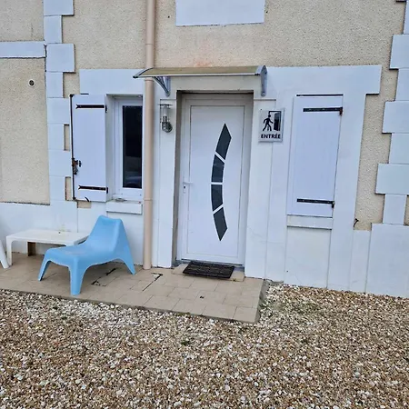 09 - Joli Avec 2 Lits, Equipe Pour 1, 2 Ou 3 Personnes Maximum, Vue Sur Parc Arbore, Parking Privatif Gratuit, Grand Fourgon Possible, Le Linge De Maison Est Fourni 公寓 Razac-sur-lʼIsle